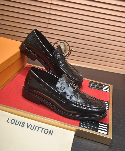 Alternative view of LV-472
