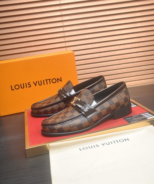 LV-444