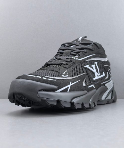 Runner Tatic Black