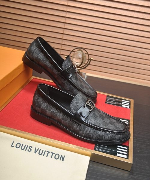 Alternative view of LV-467