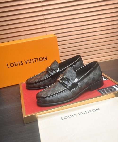 LV-446
